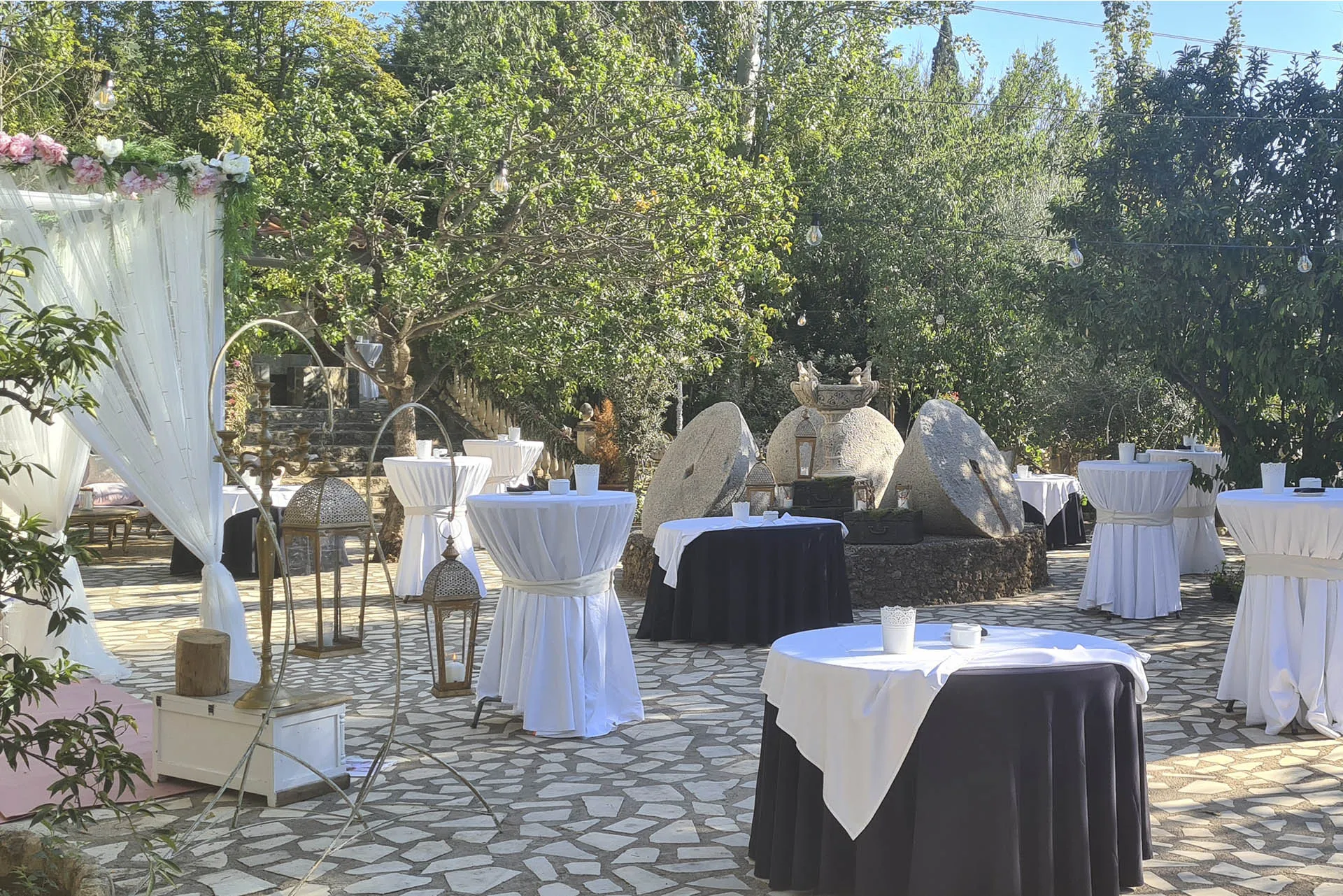Patio naranjos